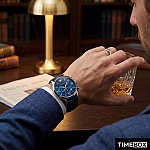 Мъжки часовник Emporio Armani AR11226 Giovanni Chronograph Часовник за мъже Emporio Armani AR11226 Giovanni Chronograph. Верижка естествена кожа в син цвят. Кварцов механизъм. Водозащита 5 АТМ (душ).
