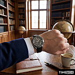 Часовник за мъже Hugo Boss 1513085 Driver Chronograph. Верижка естествена кожа в черен цвят. Кварцов механизъм. Водозащита 5 АТМ (душ).