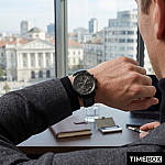 Часовник за мъже Hugo Boss 1513474 Grand Prix Chronograph. Верижка естествена кожа в черен цвят. Кварцов механизъм. Водозащита 3 АТМ (водни пръски).