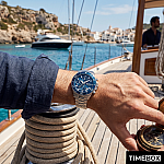Часовник за мъже Hugo Boss 1513907 Admiral Chronograph. Верижка метална в сребрист цвят. Кварцов механизъм. Водозащита 10 АТМ (плуване).