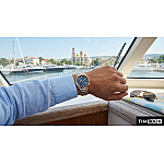 Часовник за мъже Hugo Boss 1514026 Centre Court Chronograph. Верижка метална в златист цвят. Кварцов механизъм. Водозащита 10 АТМ (плуване).