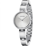 Ръчен часовник Calvin Klein Wavy K9U23146 Часовник за жени Calvin Klein Wavy K9U23146. Верижка метална в сребрист цвят. Кварцов механизъм. Водозащита 3 АТМ (водни пръски).