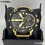 Часовник за мъже Diesel DZ7333 Mr Daddy 2.0 Oversized. Верижка метална в златист  цвят. Кварцов механизъм. Водозащита 3 АТМ (водни пръски).