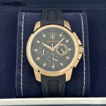 Часовник за мъже Maserati Sfida R8851123008. Верижка силиконова в черен цвят. Кварцов механизъм. Водозащита 5 АТМ (душ).