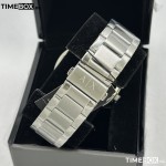 Часовник за мъже Armani Exchange AX2177 Hampton. Верижка метална в сребрист цвят. Кварцов механизъм. Водозащита 5 АТМ (душ).