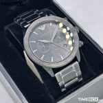 Часовник за мъже Emporio Armani AR11242 Mario Chronograph. Верижка метална в черен цвят. Кварцов механизъм. Водозащита 3 АТМ (водни пръски).
