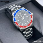 Часовник за мъже Movado Series 800 2600152. Верижка метална в сребрист цвят. Кварцов механизъм. Водозащита 20 АТМ (гмуркане).