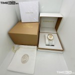 Часовник за жени Versace VCO040017 Palazzo Empire. Верижка естествена кожа в бял цвят. Кварцов механизъм. Водозащита 5 АТМ (душ).