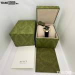 Часовник за жени Gucci YA133326 Interlocking G-Gold. Верижка естествена кожа в черен цвят. Кварцов механизъм. Водозащита 5 АТМ (душ).