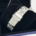 Часовник за мъже Seiko 5 SSK005K1 Sports GMT. Верижка метална в сребрист цвят. Автоматичен механизъм. Водозащита 10 АТМ (плуване).