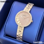 Часовник за жени Swarovski 5517800 Cosmopolitan. Верижка метална в златист цвят. Кварцов механизъм. Водозащита 5 АТМ (душ).