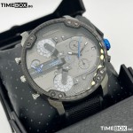 Часовник за мъже Diesel DZ7420 Mr Daddy Chronograph. Верижка силиконова в черен цвят. Кварцов механизъм. Водозащита 3 АТМ (водни пръски).