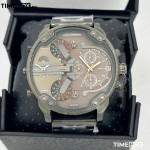 Часовник за мъже Diesel DZ7315 Mr Daddy 2.0 Oversized. Верижка метална в сив цвят. Кварцов механизъм. Водозащита 3 АТМ (водни пръски).