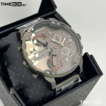 Часовник за мъже Diesel DZ7315 Mr Daddy 2.0 Oversized. Верижка метална в сив цвят. Кварцов механизъм. Водозащита 3 АТМ (водни пръски).