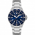 Часовник за мъже Emporio Armani AR11697 World Explorer. Верижка метална в сребрист цвят. Кварцов механизъм. Водозащита 10 АТМ (плуване).