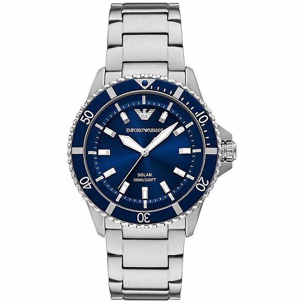 Часовник за мъже Emporio Armani AR11697 World Explorer. Верижка метална в сребрист цвят. Кварцов механизъм. Водозащита 10 АТМ (плуване).