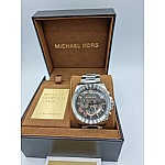 Изображение на часовник Michael Kors MK8609 Brecken Chronograph