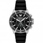 Emporio Armani AR11619 World Explorer Часовник за мъже Emporio Armani AR11619 World Explorer. Верижка силиконова в черен цвят. Кварцов механизъм. Водозащита 10 АТМ (плуване).