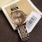 Изображение на Michael Kors Lexington MK4815