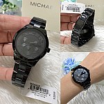 Изображение на часовник Michael Kors MK6608 Runway