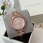 Изображение на часовник Michael Kors MK6614 Runway Multifunction