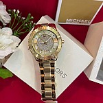 Изображение на часовник Michael Kors MK6911 Runway
