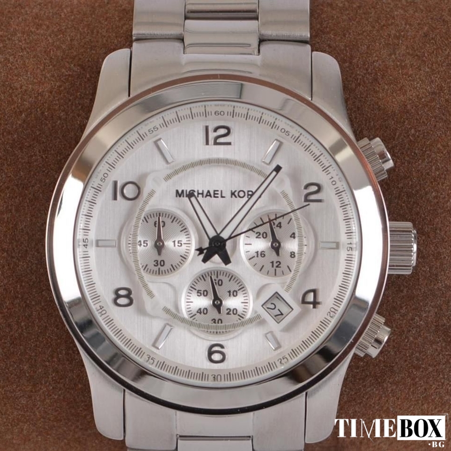 Michael Kors MK8086 Runway Chronograph | Сребрист часовник за мъже