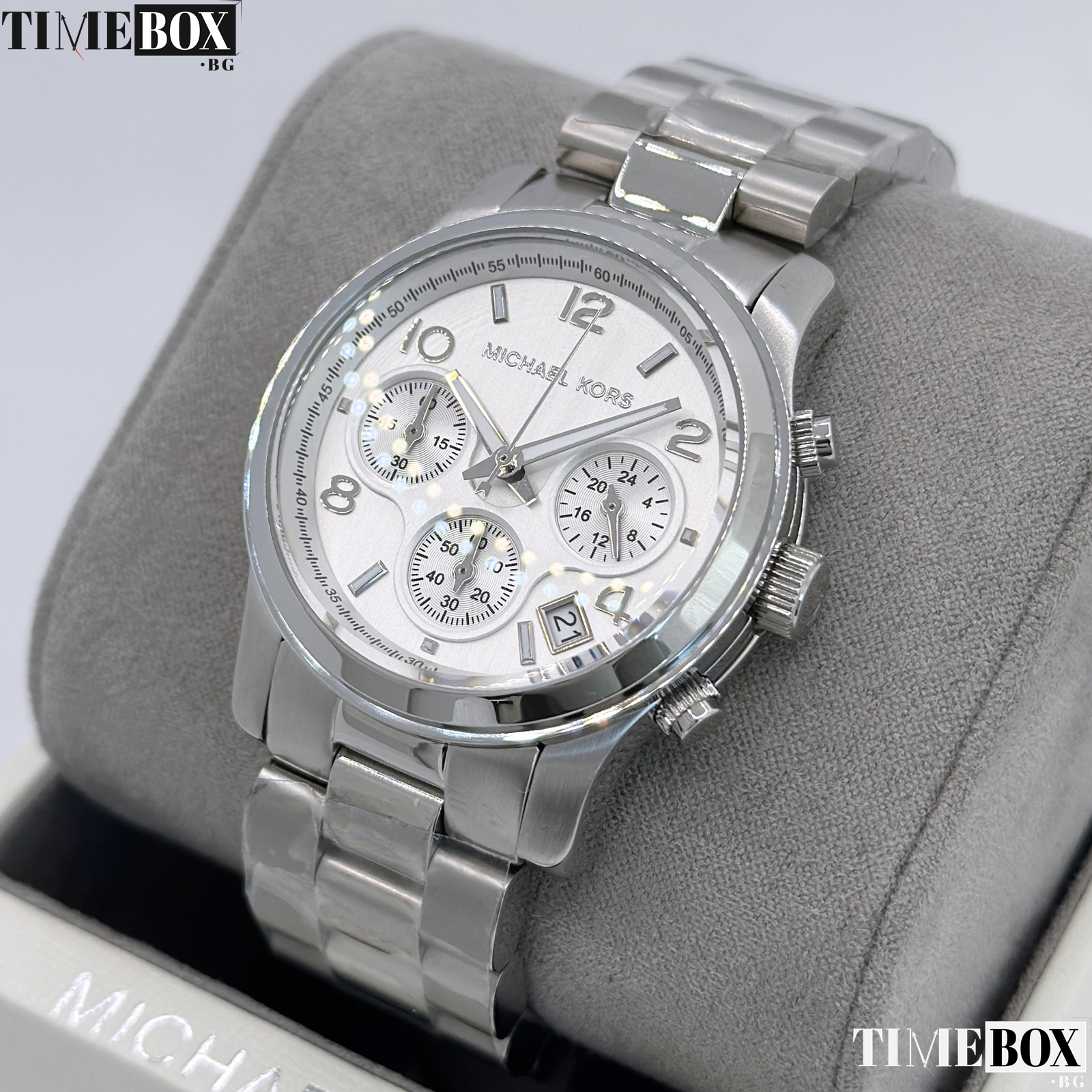 Michael Kors MK5076 Runway Chronograph | Сребрист часовник за жени